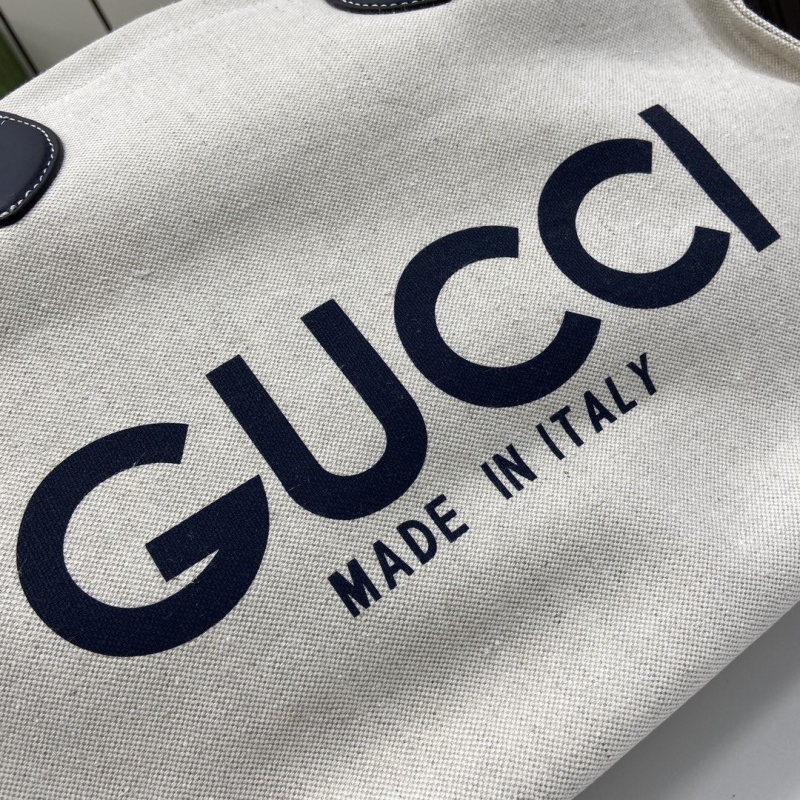 Gucci Shopping Bags